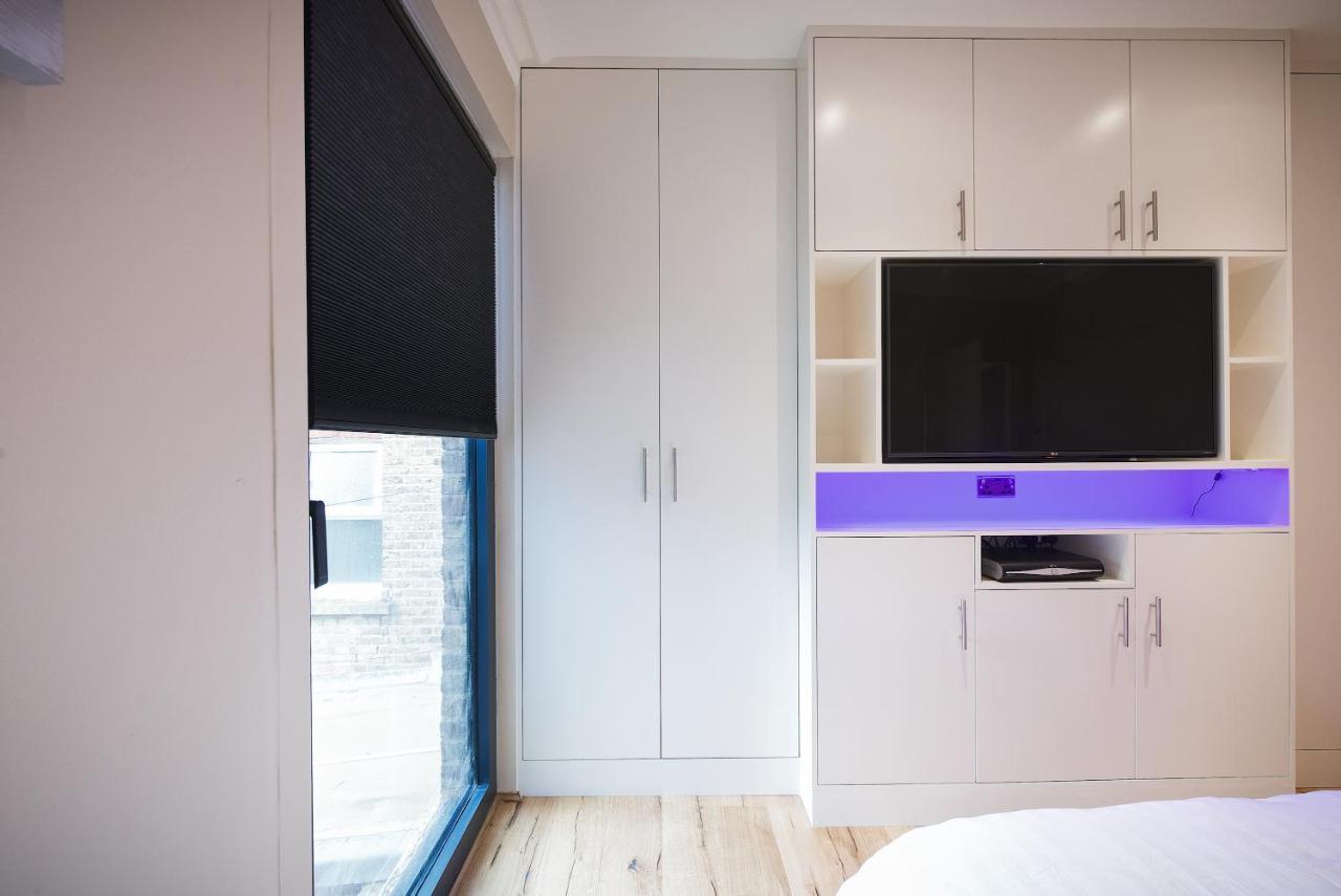 Modern Bedroom In London !! Kültér fotó